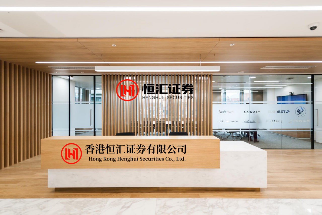 股顺网 大道至简顺势有为：#抓住回调起爆点  一波拉升在眼前好多交易者都在做涨停回调战法，但大多亏钱。为什么？关键在于没能精准把握个股涨停回调以后的起爆点。因此进场以后不是下跌割肉，就是震荡久了急躁跑路...